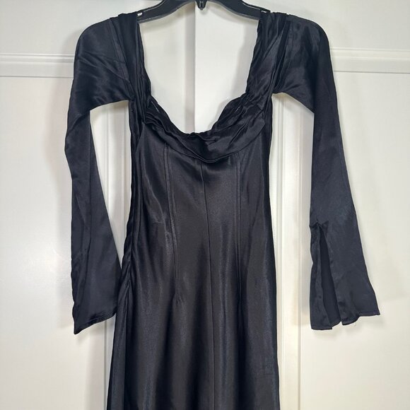 Meshki Giselle Off Shoulder Cowl Neck Satin Maxi Gown Dress XXS - NEW - Picture 14 of 15